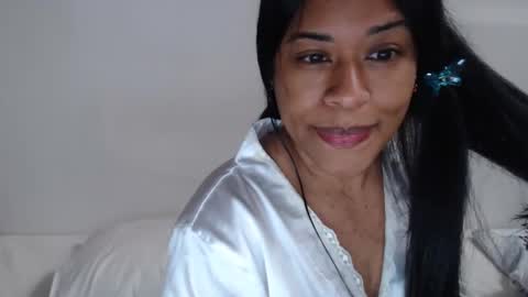 Snapshot of briannacute chatting on October 1, 5:52 pm Briaa online show from October 1, 5:52 pm