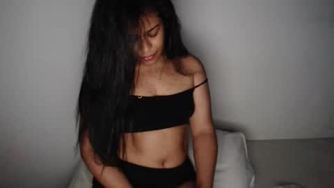 Snapshot of briannacute chatting on December 17, 11:33 pm Briaa online show from December 17, 11:33 pm