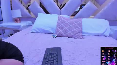 Brianna  online show from September 11, 12:05 pm