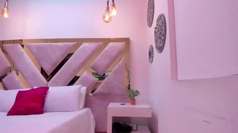 Brianna  online show from November 22, 11:31 am