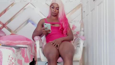 Snapshot of briggittebony chatting on December 15, 6:51 am BIRGGITTEBONY online show from December 15, 6:51 am