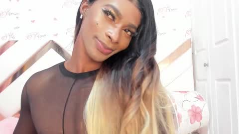 Snapshot of briggittebony chatting on January 26, 7:42 am BIRGGITTEBONY online show from January 26, 7:42 am