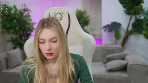 Diamonds Girls online show from March 11, 7:37 am