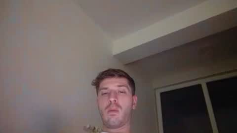 brii0000 online show from January 16, 11:37 pm