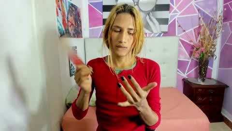 Snapshot of brisahott chatting on December 16, 2:27 pm Brisa online show from December 16, 2:27 pm