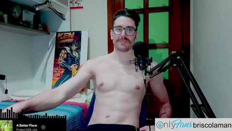 Snapshot of briscolaman chatting on December 24, 1:16 am Martin online show from December 24, 1:16 am