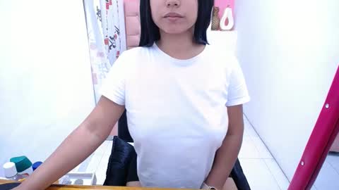 britanyx1 online show from December 18, 6:57 pm