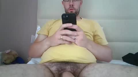 britguy6985 online show from September 13, 10:26 am