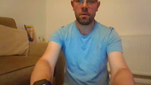 britguy6985 online show from October 6, 7:22 pm