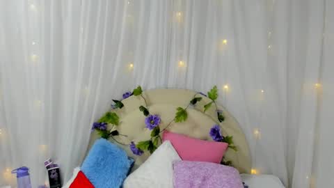 Brithany Rousee online show from December 23, 3:12 pm