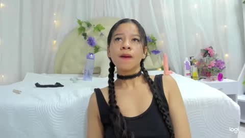 Brithany Rousee online show from January 17, 10:23 pm