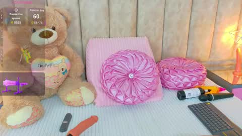 brithanyparker_ online show from September 23, 6:38 am