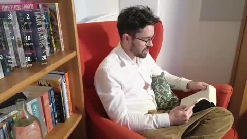 British Poet online show from November 25, 4:07 pm