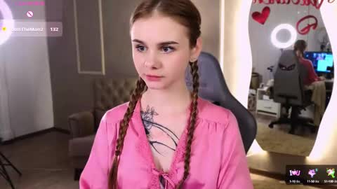 Britney online show from February 14, 12:09 am