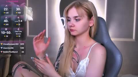 Britney online show from March 6, 12:21 am