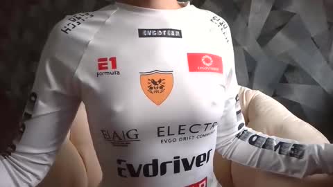 BritneyxKittens online show from September 11, 8:36 am