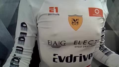 BritneyxKittens online show from November 16, 4:18 am