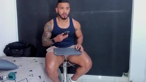 brock_hurn online show from September 29, 8:46 pm