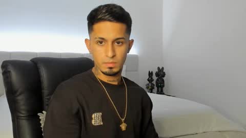 Snapshot of brody_dallas1 chatting on March 3, 12:04 am brody_dallas1 online show from March 3, 12:04 am