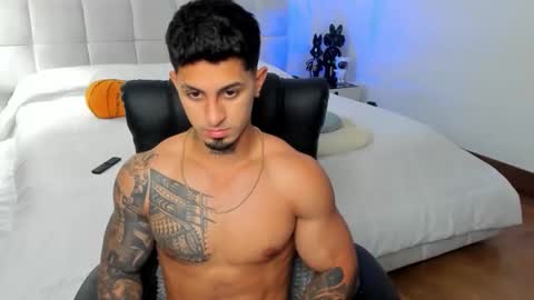 Snapshot of brody_dallas1 chatting on November 27, 2:46 am brody_dallas1 online show from November 27, 2:46 am