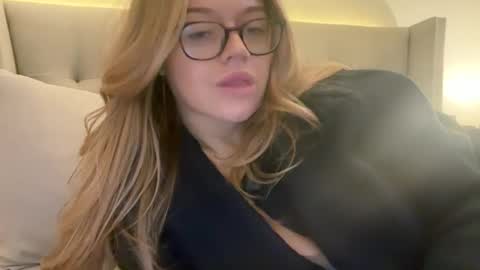 Snapshot of broke4blake chatting on November 8, 7:45 pm Broke 4 Blake online show from November 8, 7:45 pm