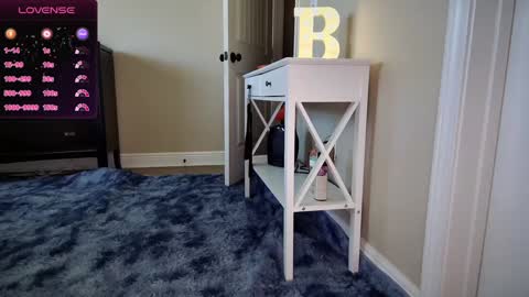 brookebee online show from January 9, 7:50 pm