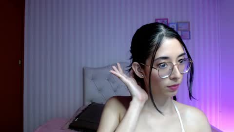 Brook Loves online show from December 19, 5:18 am