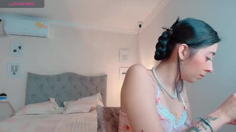 Brook Loves online show from November 13, 4:22 am