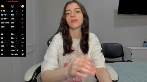 broosnica1 online show from October 21, 7:53 am