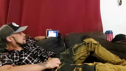 Snapshot of brownboyt chatting on September 24, 7:23 am brownboyt online show from September 24, 7:23 am