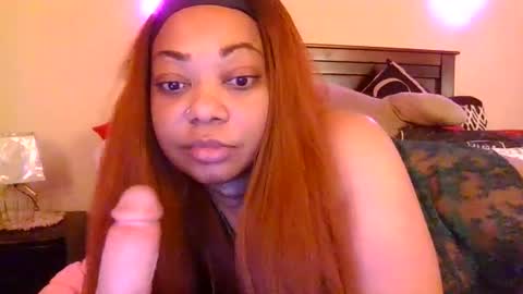 brownroundrenee online show from February 3, 9:50 pm