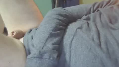 brtbrlss online show from October 29, 8:32 pm