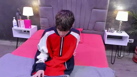 Bruce Hans online show from February 15, 11:39 am