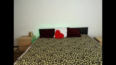 Ellis online show from December 5, 8:33 am