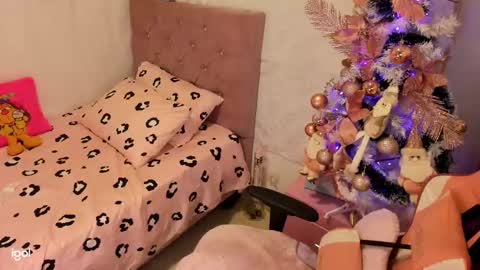 Brenda online show from December 16, 4:34 am