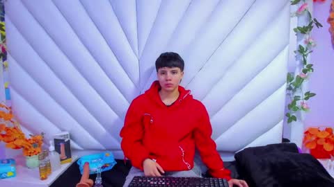 Snapshot of bruno_cruz chatting on October 31, 2:34 am Bruno Cruz online show from October 31, 2:34 am