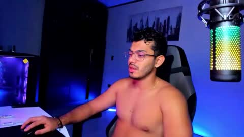 Bruno online show from December 2, 3:15 am