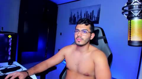 Bruno online show from December 25, 11:20 pm