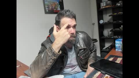 BRUTALMASTER1983 online show from December 31, 5:22 am