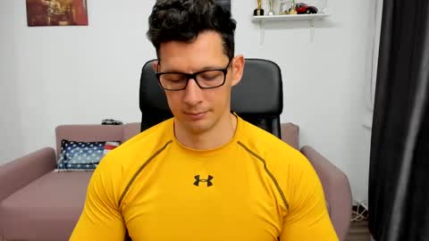 Brutus K online show from December 16, 7:15 am