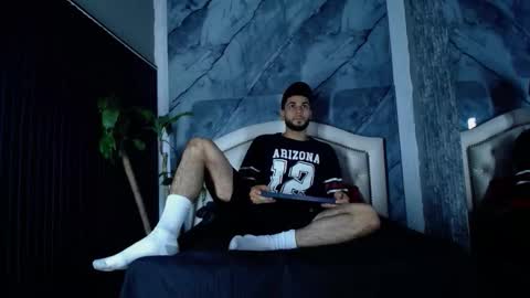 Bry Dalton online show from November 16, 4:51 am