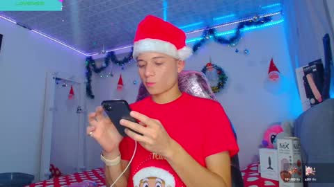 BRYAM INDEPENDENT MODEL online show from December 19, 4:02 am