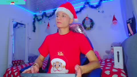 BRYAM INDEPENDENT MODEL online show from December 23, 1:51 am