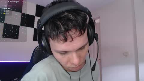 bryamado online show from November 16, 6:35 pm