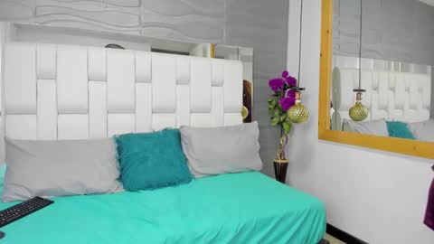 bryna_ online show from January 9, 3:26 am