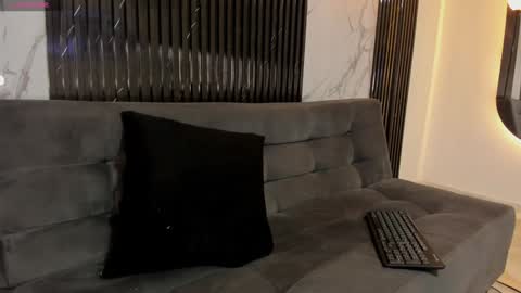 Snapshot of bryxxxon1 chatting on January 26, 4:20 am Bryxon online show from January 26, 4:20 am