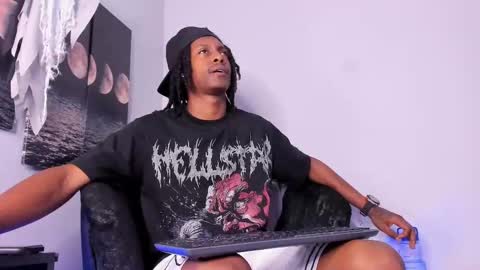 Snapshot of bryxxxon1 chatting on October 6, 3:53 pm Bryxon online show from October 6, 3:53 pm