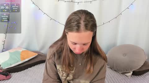 Sabrina  online show from December 15, 6:18 am