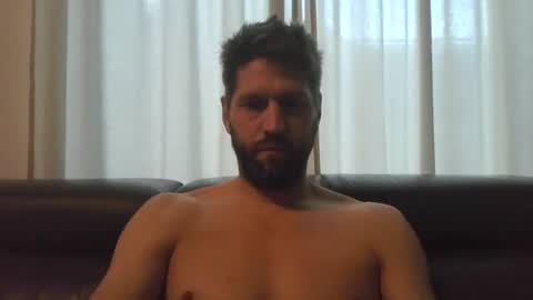 Snapshot of bubblebee1982 chatting on October 16, 6:58 am bubblebee1982 online show from October 16, 6:58 am