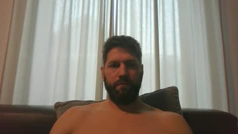 Snapshot of bubblebee1982 chatting on November 28, 9:34 am bubblebee1982 online show from November 28, 9:34 am